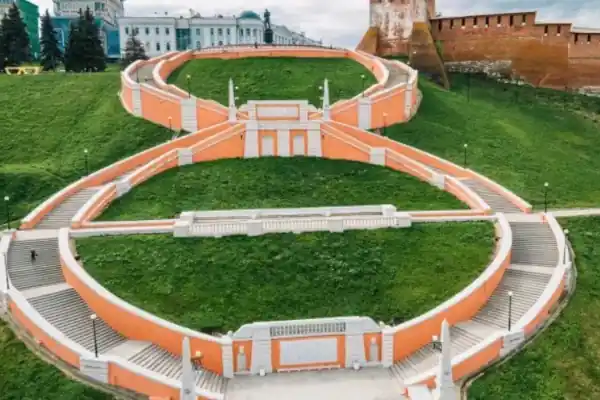 Чкаловская лестница